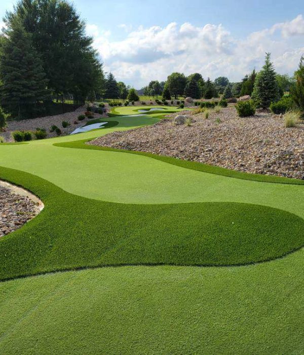 multiple hole putting course installation